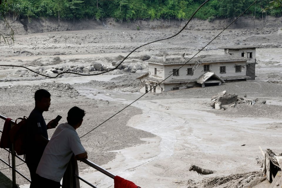 Dan a conocer qué fue lo que provocó la avanlancha entre Nepal y China