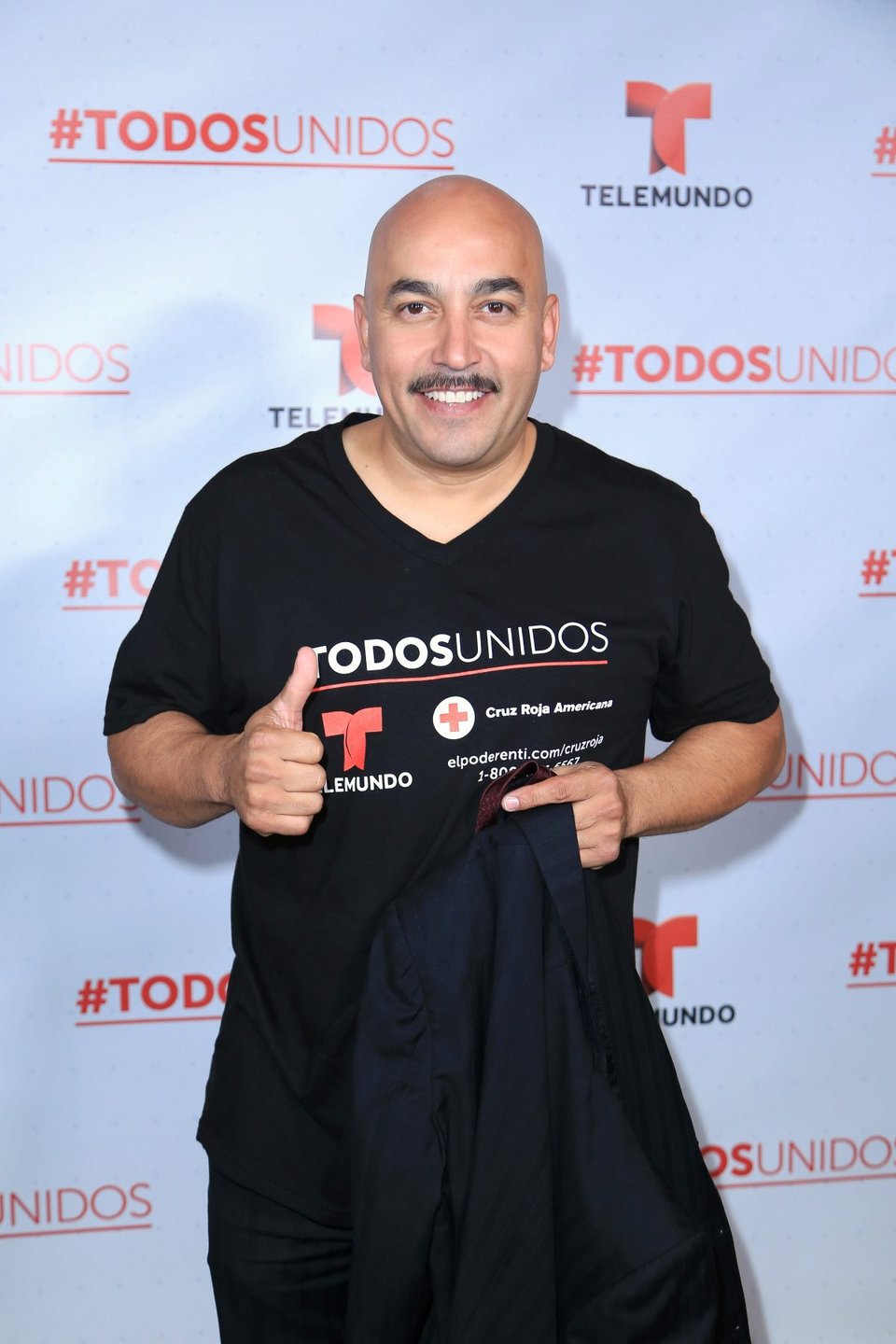 Lupillo Rivera atraviesa un momento familiar complicado tras conocerse los problemas de salud de su hija Areana. Foto: Mezcalent