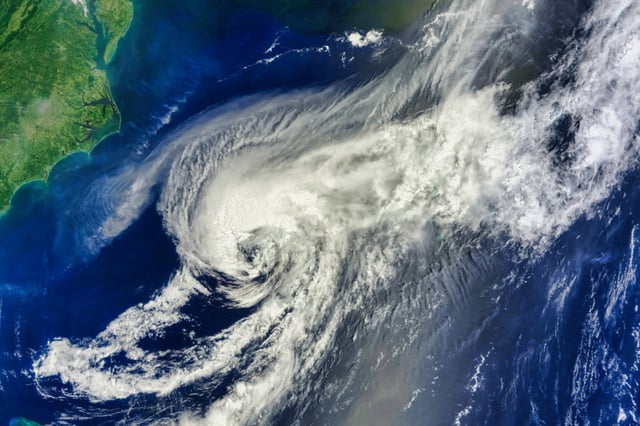Lala continúa amenazando a Hawái: la tormenta podría convertirse en huracán y dejar lluvias extremas