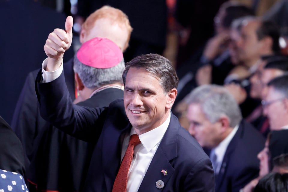 Senado confirma a Todd Blanche como fiscal general de Estados Unidos