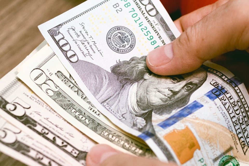 Dólar en mínimos en México: qué significa para tu bolsillo hoy