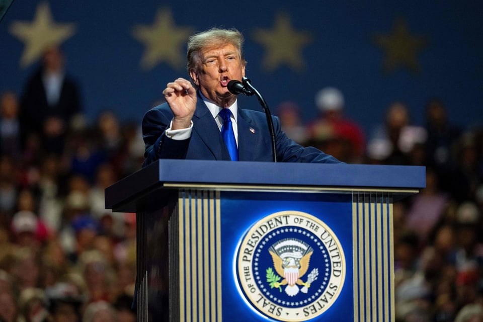 Trump sube el tono en convención de Texas: 6 frases que ponen fuego a la campaña