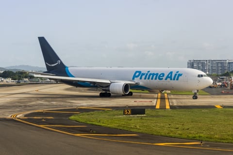 Audio revela el caos tras accidente de avión de Amazon en Miami: aeropuerto quedó paralizado