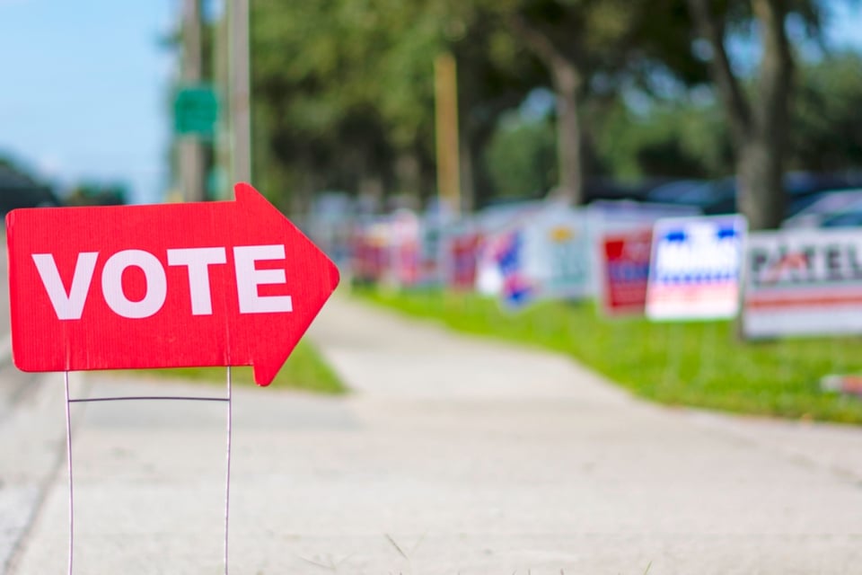 Semana de septiembre clave en EEUU: voto por correo, inmigración y elecciones elevan la tensión política