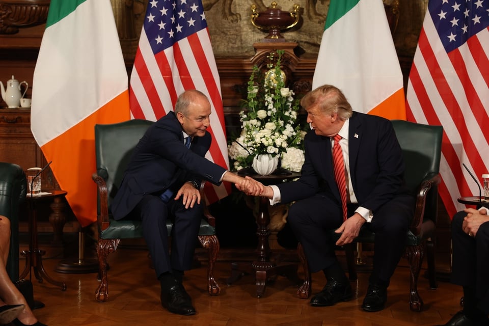 Trump toca un tema explosivo en Irlanda: ¿qué desató su comentario?