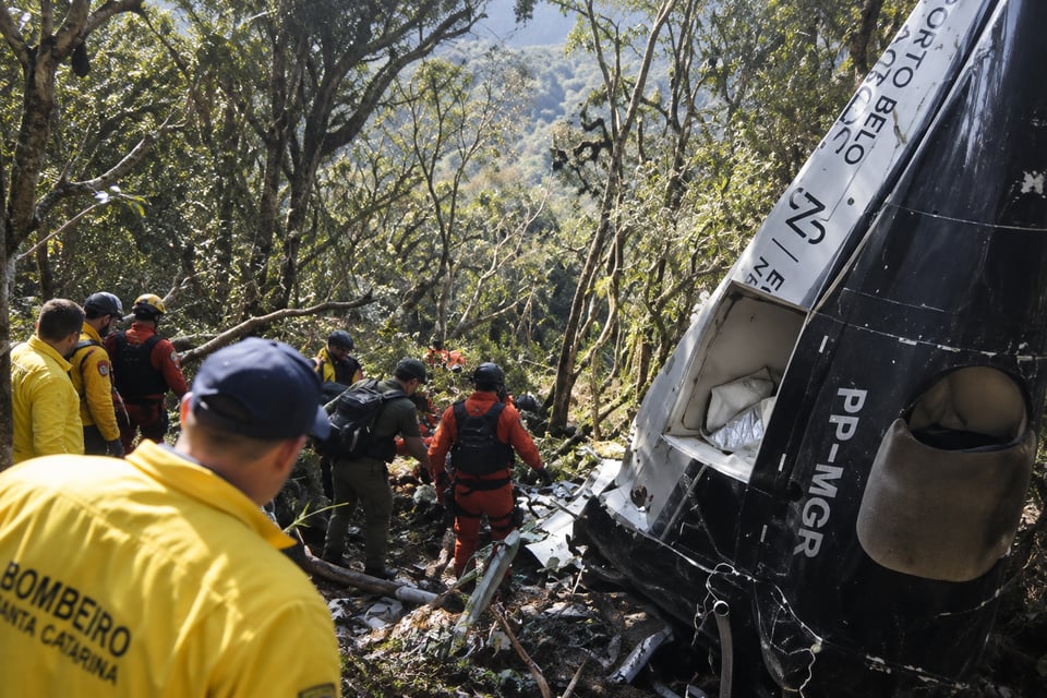 Un popular cantante brasileño muere en un accidente de helicóptero (FOTOS Y VIDEO)