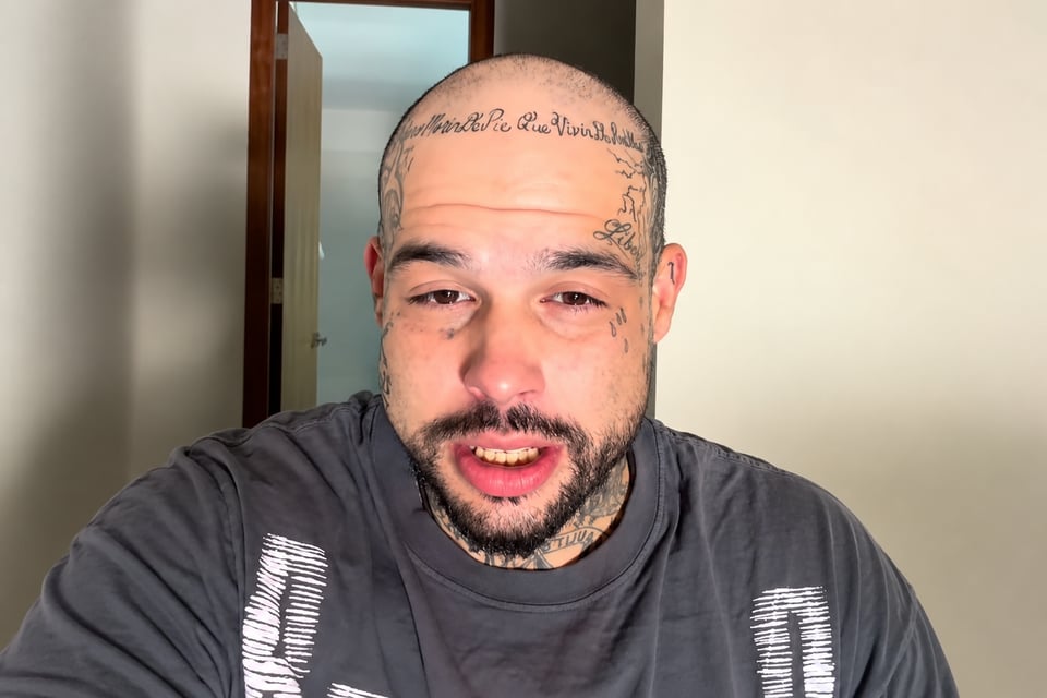 Emiliano Aguilar es hospitalizado y suspende sus presentaciones: reportan episodios de ansiedad
