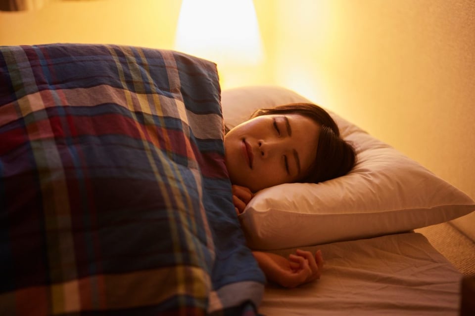 light, sleep, health, doctors, Sleeping With the Lights On May Affect Your Heart, Study Finds