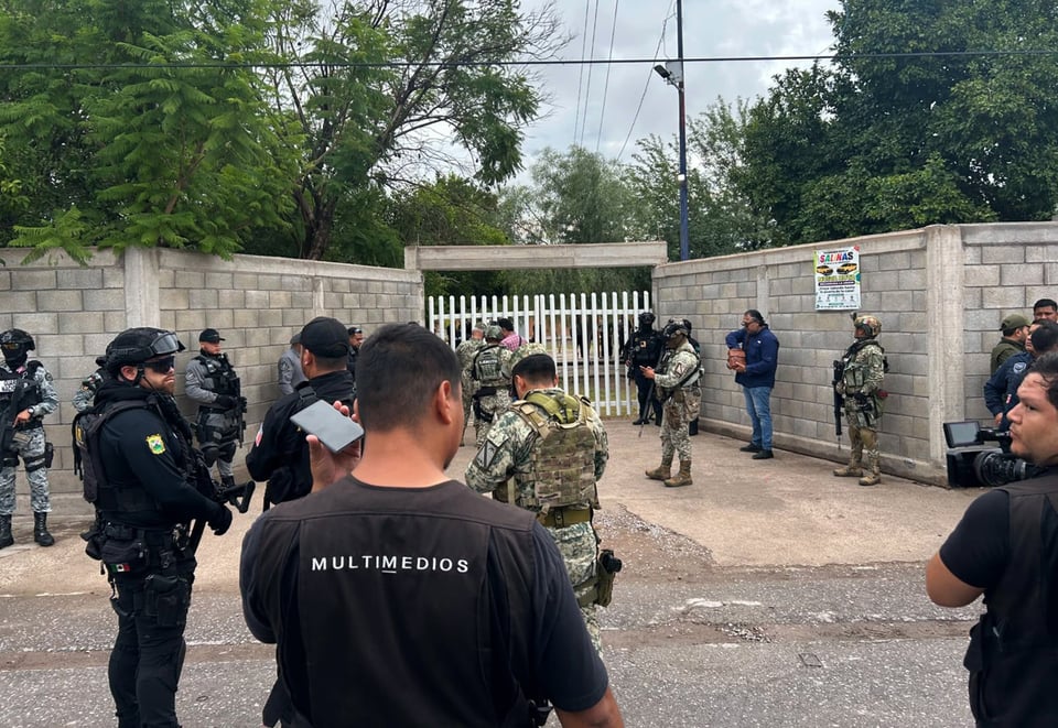 ¿Igual que en Columbine? Exalumnos ingresan a escuela y desatan el terror; confirman saldo mortal