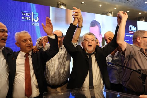 Israel vota en masa (Primeros Resultados): Netanyahu pierde su mayoría y el voto árabe hace historia