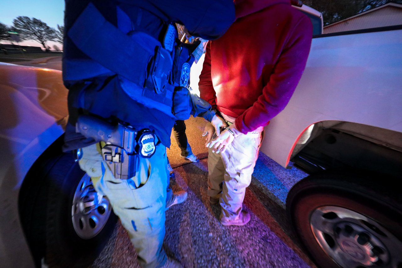 Miguel Parra atropellado ICE Familia exige justicia por migrante atropellado. Miguel Parra ICE Case: Family Demands Justice After Houston Truck Incident