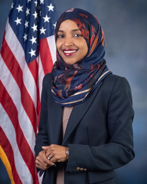 Allanamiento a la casa de Ilhan Omar desata denuncias de persecución política