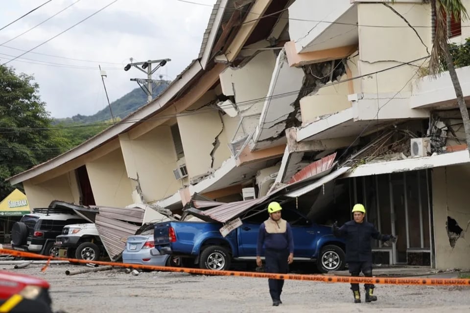 “El desastre es grande”: Panamá reporta edificios colapsados tras terremoto de 7.7 y EE.UU. moviliza ayuda