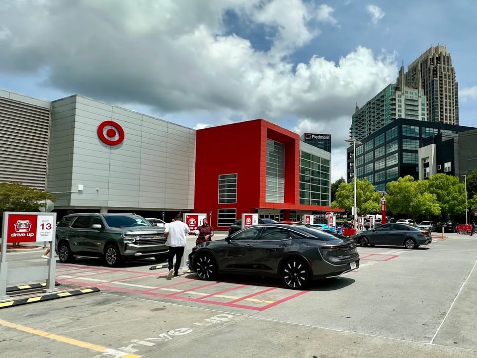 Oportunidad de Empleo: Target contrata 2,300 empleados de temporada en Atlanta