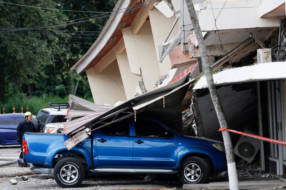 Panama Earthquake: President Calls for Calm After 7.7 Magnitude Quake