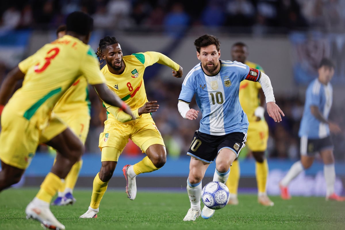 Messi se despide de la selección con gol y dos asistencias