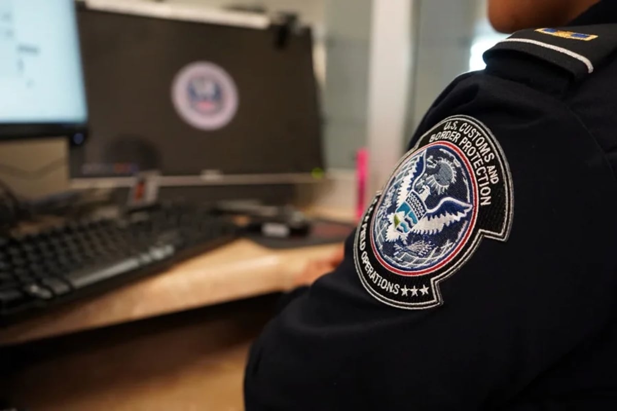 La Casa Blanca niega patrullajes del ICE en centros electorales, pero no descarta intervenciones