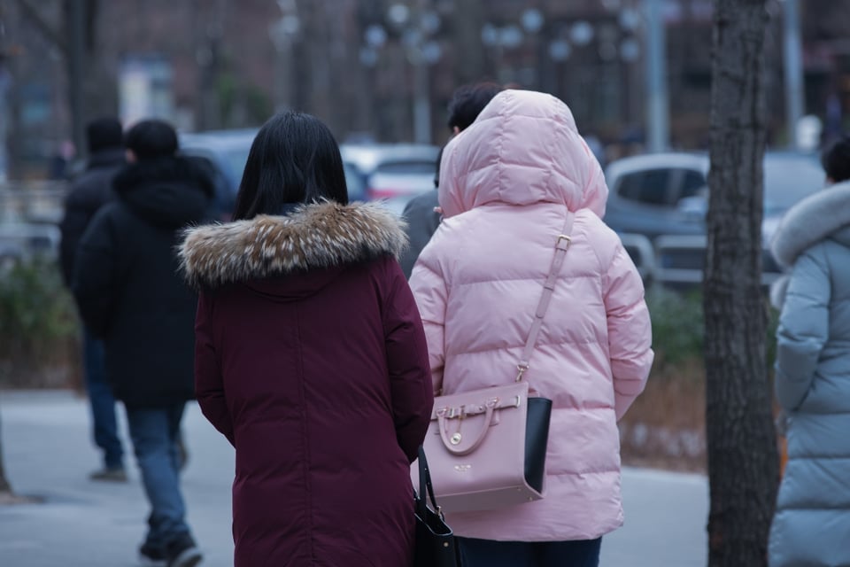 Northeast Prepares for Intense Cold: First Snowflakes Possible