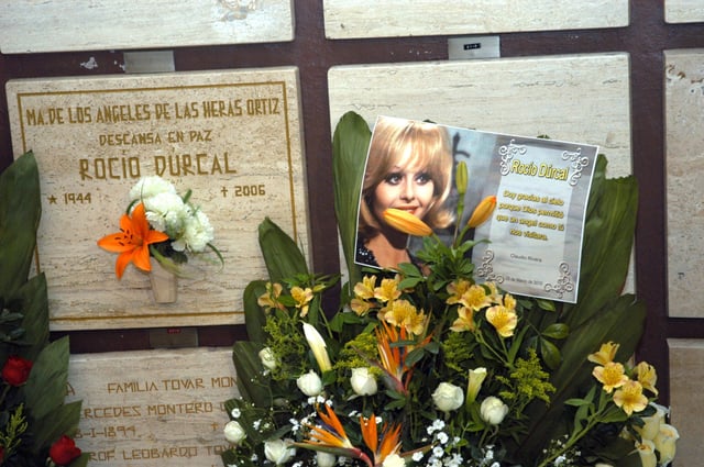 Spanish singer Rocío Dúrcal’s tragic death (PHOTOS)