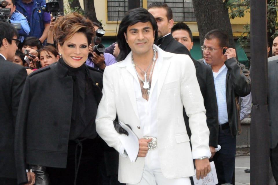 Periodista, fallecimiento, perrita, celebridades, MundoNOW