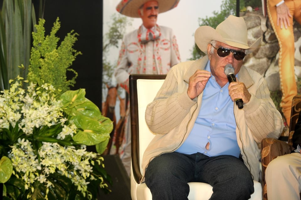 La fotografía que confirmaría la verdad de la relación de los hijos de Vicente Fernández