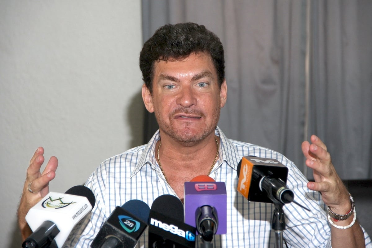 Sebastián Ligarde rompe en llanto al confesar que sufre por tumor en el colon