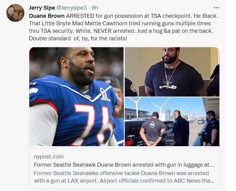 Arrestan Duane Brown aeropuerto: ¿Por un registro de rutina?