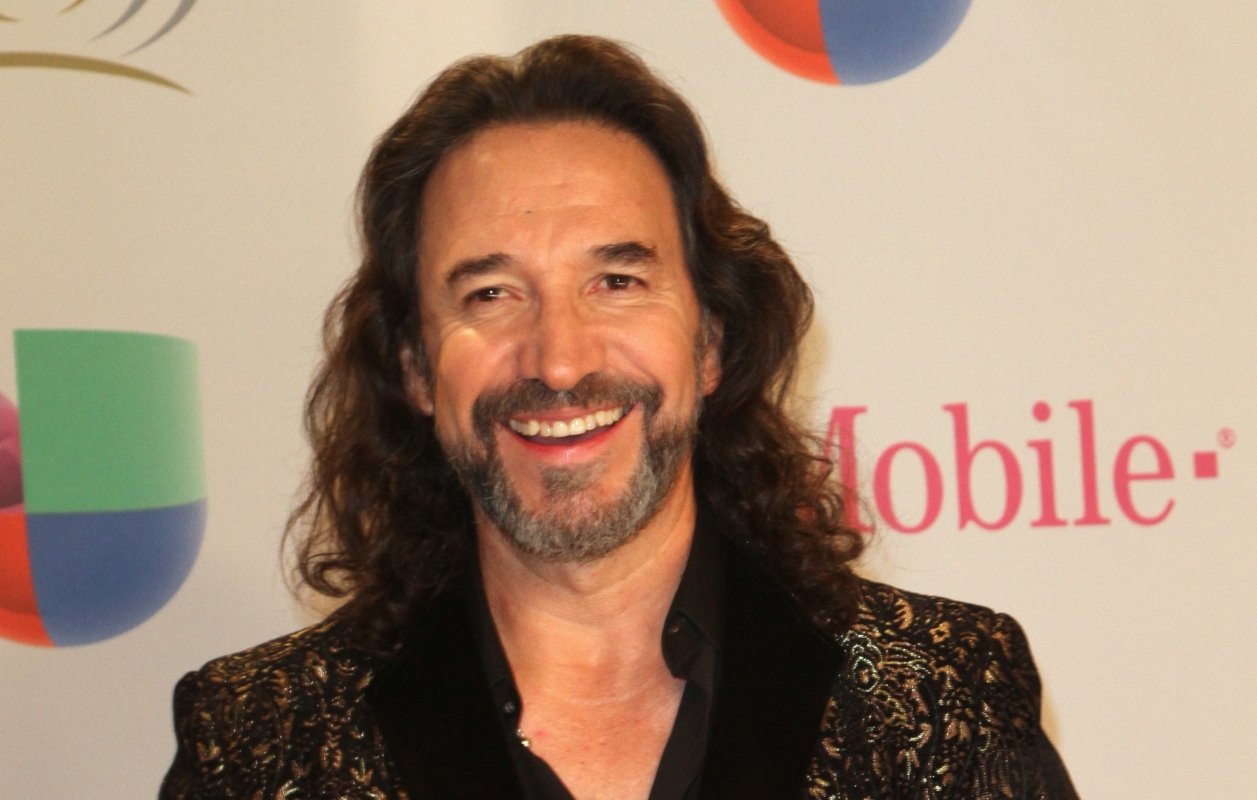 Mhoni Vidente hace terrible predicción contra Marco Antonio Solís El Buki ¿Morirá? (VIDEO)