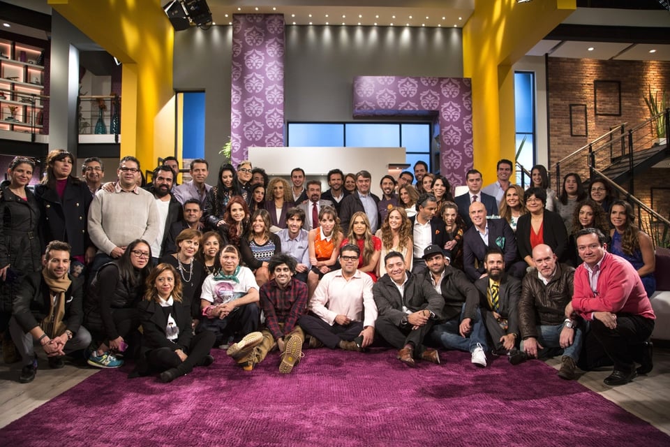 Arath de la Torre y conductores del programa ‘Hoy’ se encuentran de luto