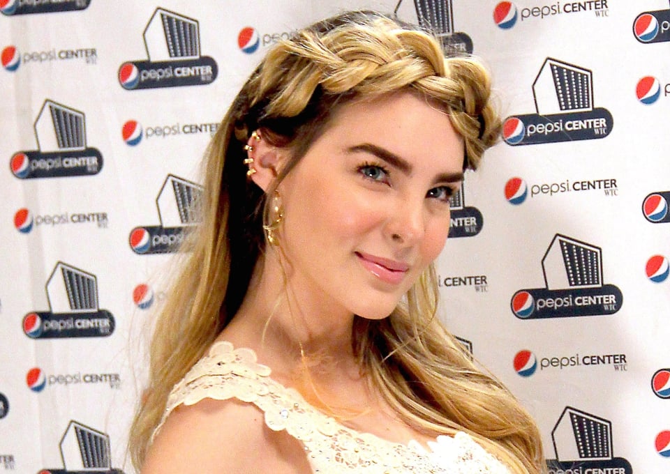 Una ‘fuente cercana’ dice que no hay problemas entre Belinda y Christian Nodal y dice cómo terminaron