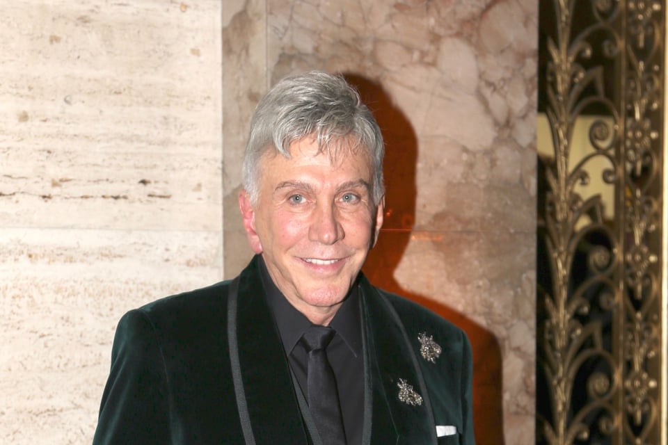 Osmel Sousa «El Zar de la belleza» revela que se metió con hombres casados featured image