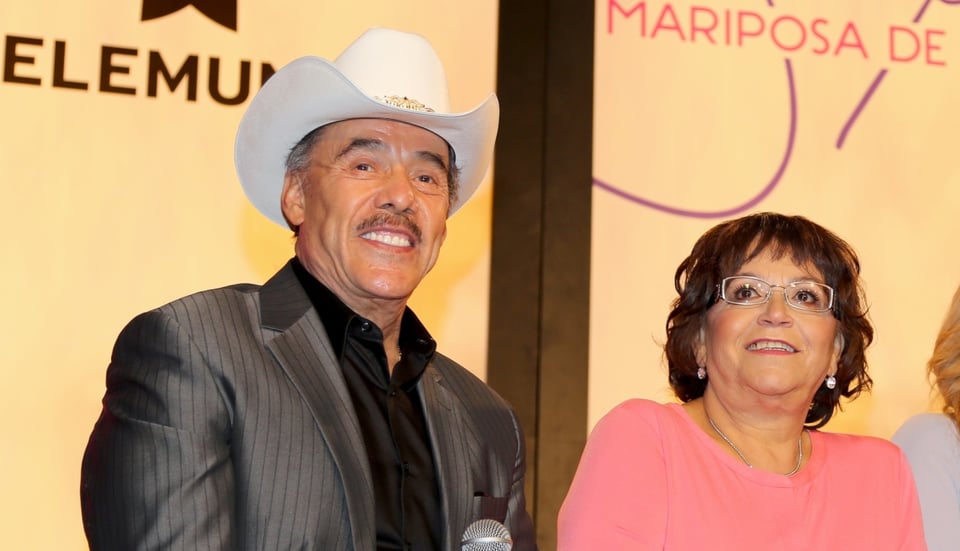 ¿Habrá boda? Mamá de Jenni Rivera hace inesperada confesión (VIDEO)