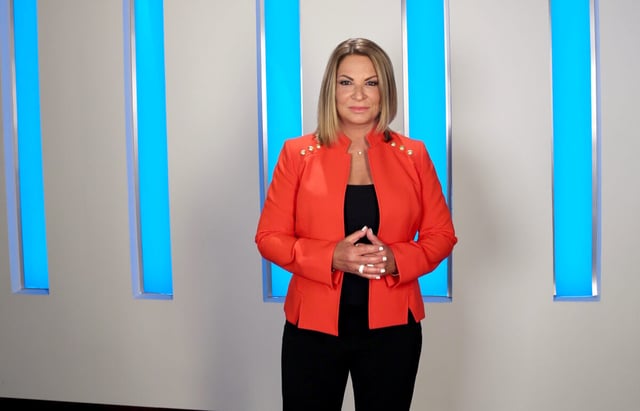 Dr. Ana María Polo looks unrecognizable in recent photos documenting her incredible vacation!