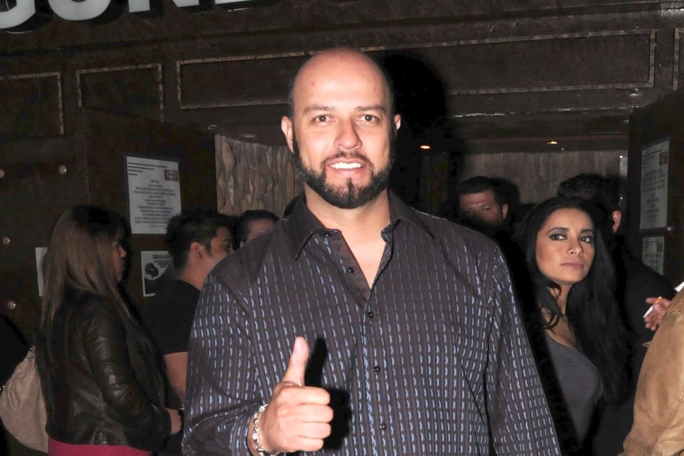 Aseguran que ex de Jenni Rivera le fue infiel a su novia trans featured image
