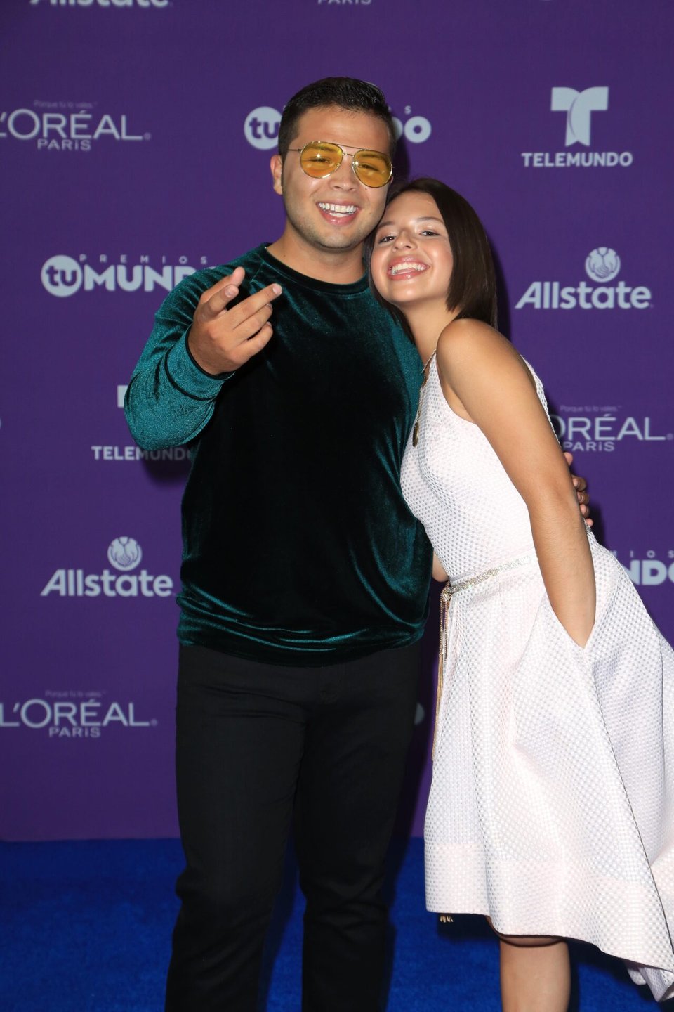 Leonardo Aguilar aparece manejando camión: Los problemas de Ángela Aguilar