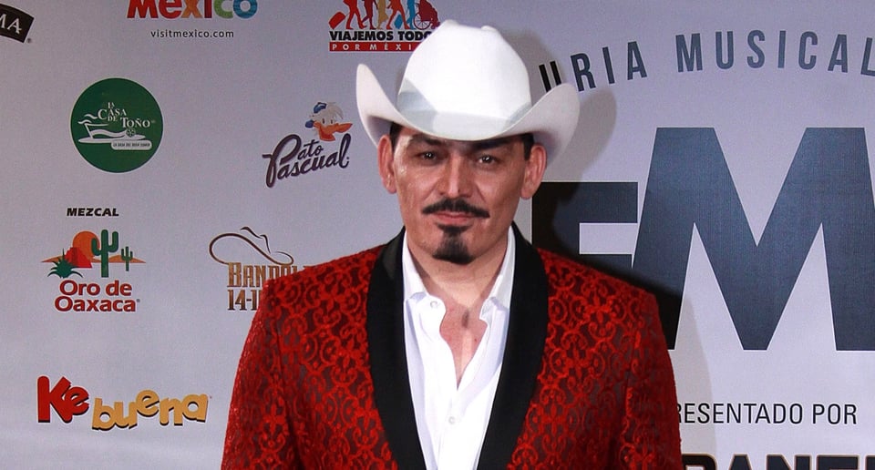 Hijo de Joan Sebastián manda mensaje a Ángela Aguilar y Gussy Lau por su relación featured image