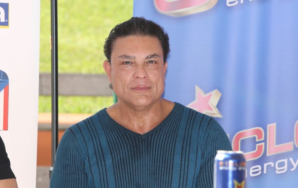 Osvaldo Ríos sufre accidente en La Casa de Los Famosos 2