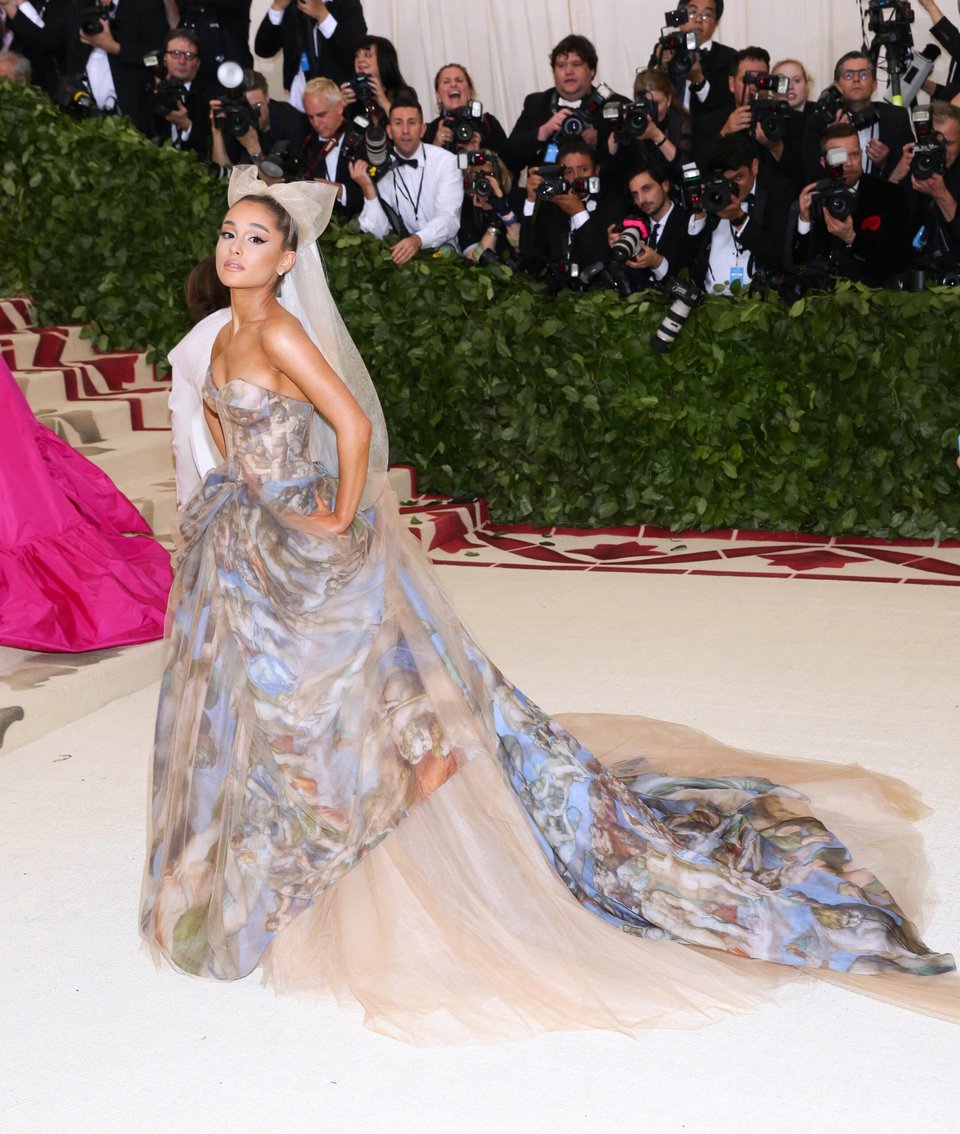 Ariana Grande está separándose de Dalton Gomez