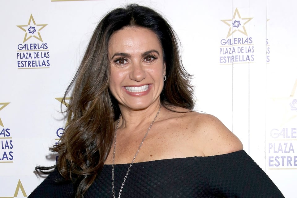 ¡Piden que la saquen! Penélope Menchaca ‘bajo fuego’ en Hoy Día porque la gente ¿no la quiere? (VIDEO)