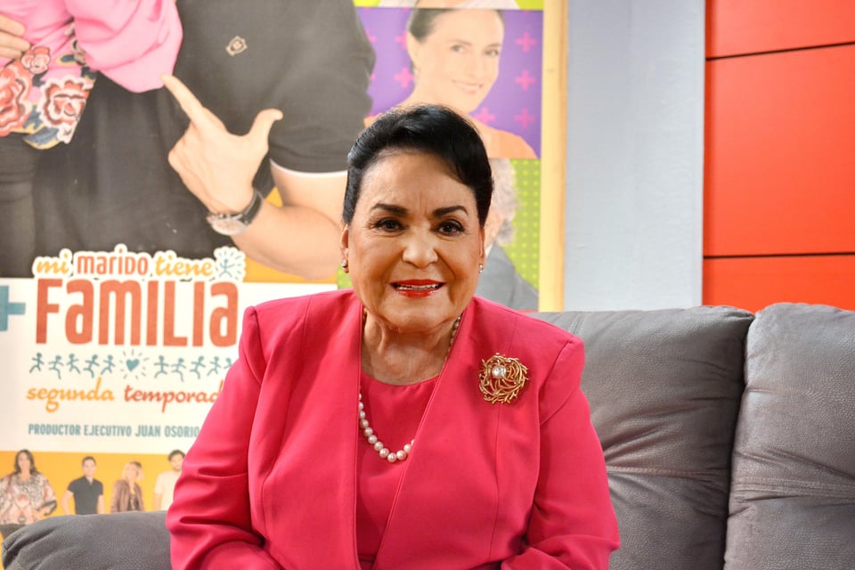 ¿Eugenio Derbez haría una serie sobre la vida de Carmelita?
