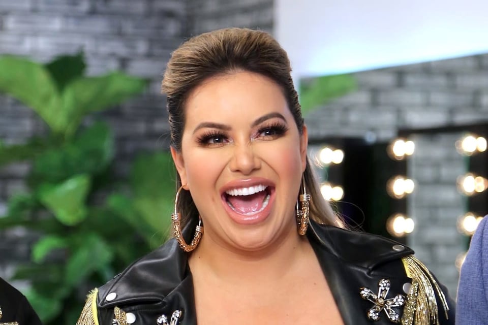 Chiquis wanted to ‘be funny’ with an exaggerated and disfigured mouth and she is told that her mouth really looks like that (VIDEO)