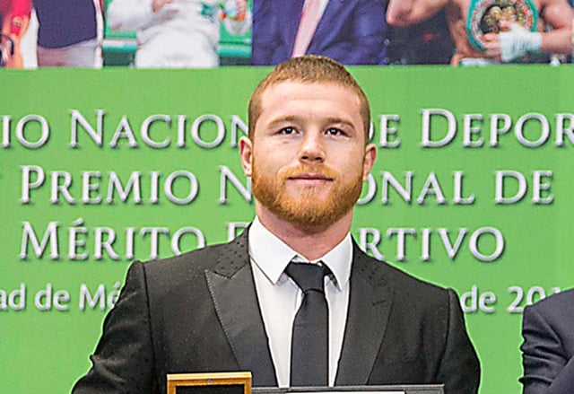 Video of Saúl Canelo Álvarez’s hand after his surgery