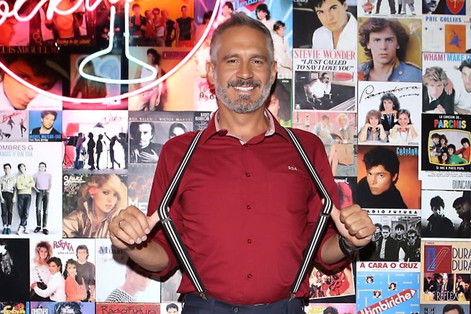 Arath de la Torre habla sobre su depresión y la muerte de su padre (FOTO)