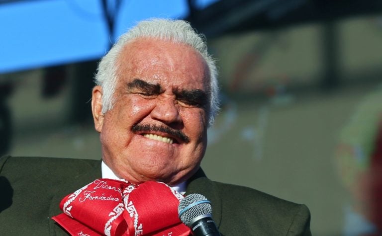 El cotroversial mensaje que una famosa actriz mexicana le mandó a Vicente Fernández (FOTO)