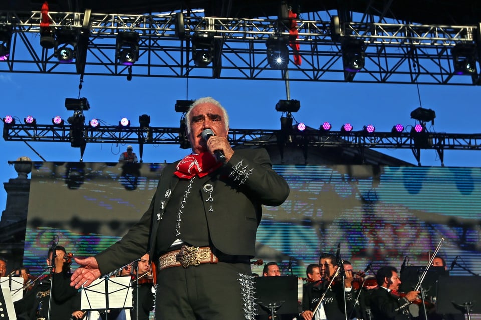 ¿Tiene muerte cerebral? Hijo de Vicente Fernández cuenta la verdad (FOTO) featured image