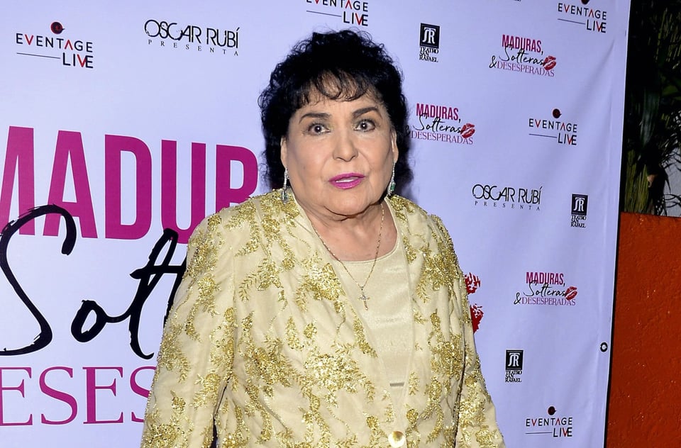 ¿Muere Carmen Salinas?, fuertes rumores dan por hecho el fallecimiento de la actriz, su familia aclara la situación featured image