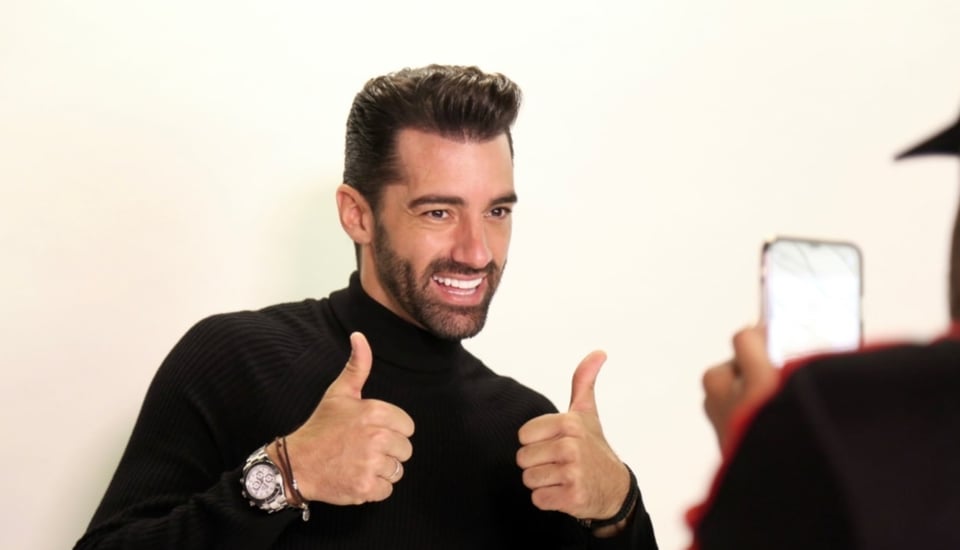 Novia de Toni Costa confiesa que se hizo cirugía