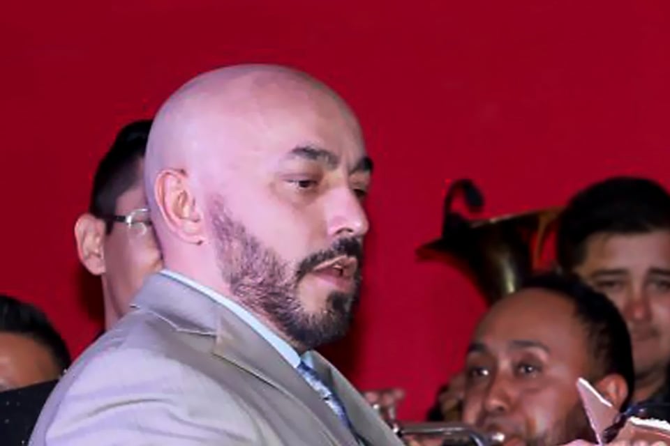 ¡Lo vuelve a hacer! Ayana Rivera, hija de Lupillo Rivera, levanta suspiros desde la playa