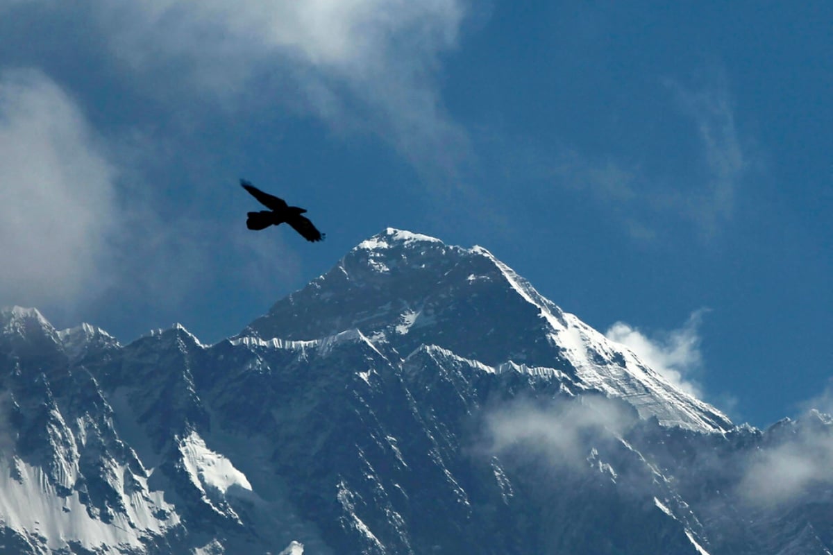 Accidente aéreo deja múltiples muertos mexicanos en Nepal