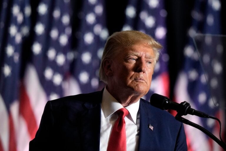 Trump será juzgado en mayo de 2024, en plena campaña para las presidenciales